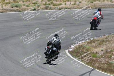 media/Apr-20-2025-AHRMA (Sun) [[393a79c373]]/Race/Group 5/Turn 4b/